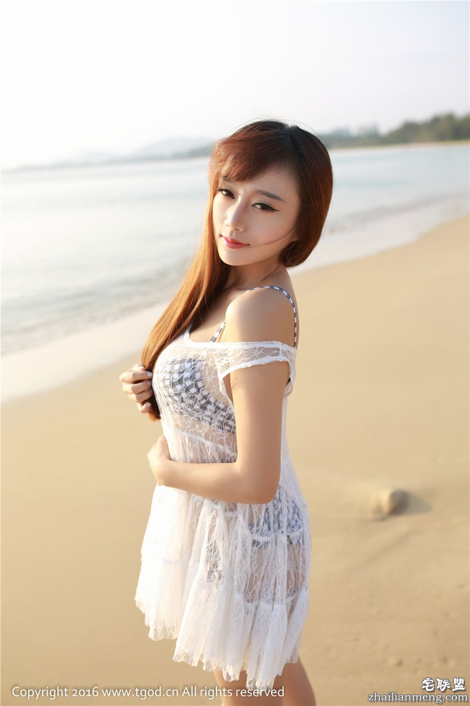 [推女神] 丰满大胸美女猩一三亚旅拍第三刊套图 第352期第9张