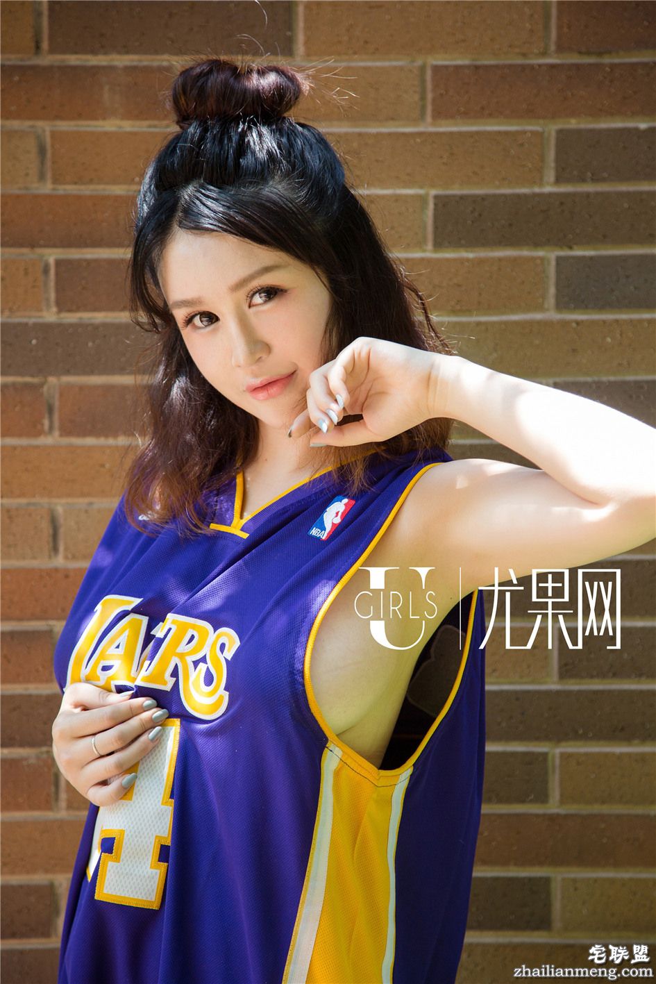 [尤果网] 90后d罩杯<a href=/e/tags/?tagname=%E7%BE%8E%E5%A5%B3 target=_blank class=infotextkey>美女</a>颜爱泽浴室呼之欲出惊艳图片 第399期第1张