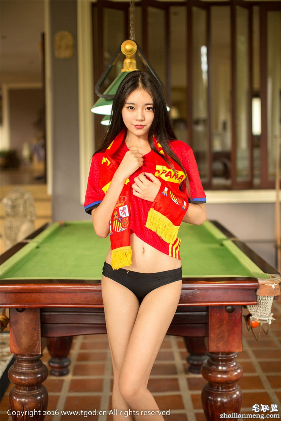 [推女神] 火辣足球宝贝可乐Vicky苏梅岛旅拍第一刊 第398期第4张