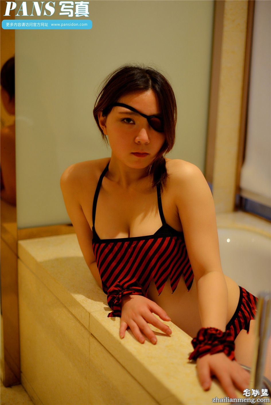 [PANS] 美胸内衣美女熙熙浴室照 第570期第3张