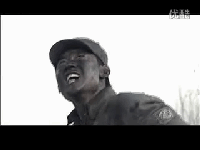 搞笑强:姑娘看样你需要个男人来照顾你了