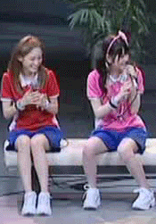 萌妹子腿分开的邪恶gif<a href=/neihan/dongtaitupian/ target=_blank class=infotextkey>动态图片</a>