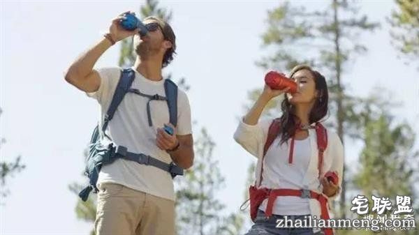 这个中国人为喝口水 2000万造黑科技水杯