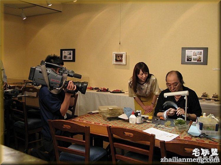 日本男子做出超迷你废墟模型,太不可思议了