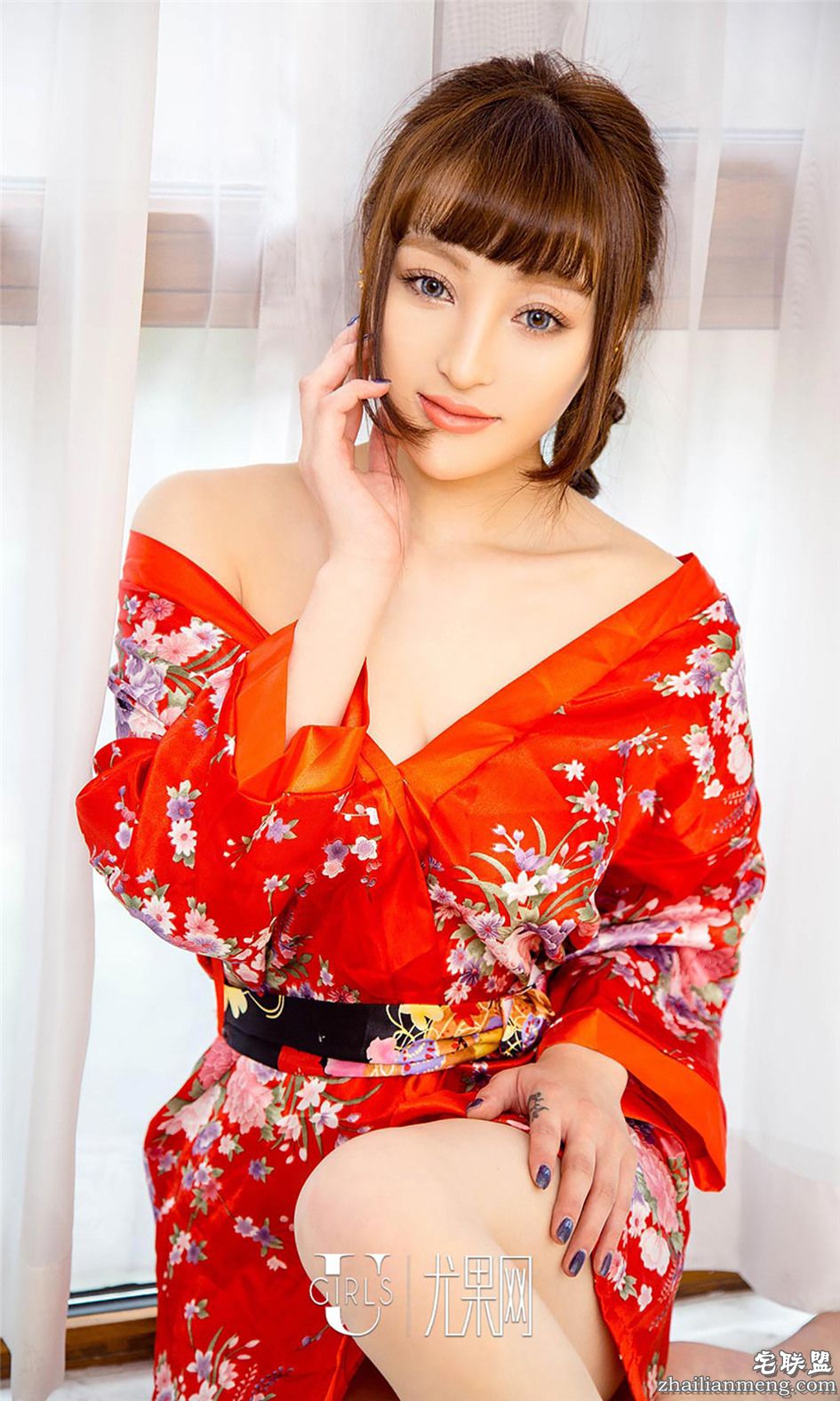 [尤果网] 绝好身材和服美女马小漾窗台写真 第466期第5张