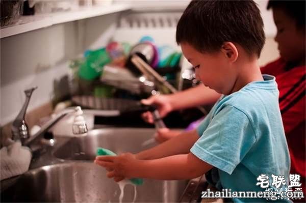 历史上最长75年研究惊人发现:“小时候做过家事”就是长大后成功的最主要原因--趣味说