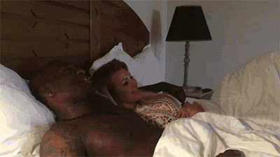 搞笑强:姑娘看样你需要个男人来照顾你了