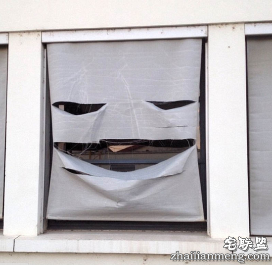 一大波恐怖又幽默的家庭日用品表情包