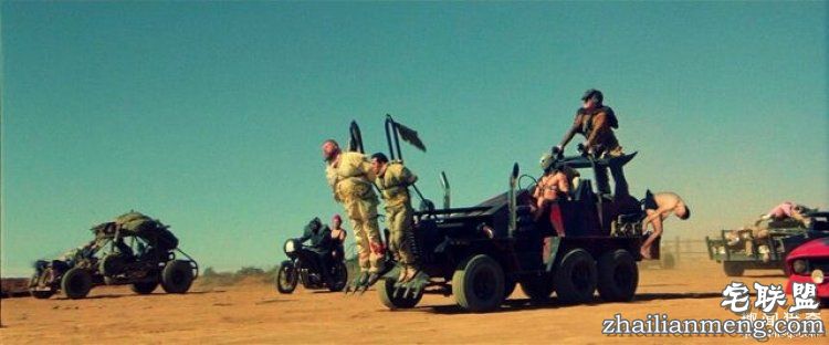 他醉酒照被传到网上后,又被神奇的网友玩坏了