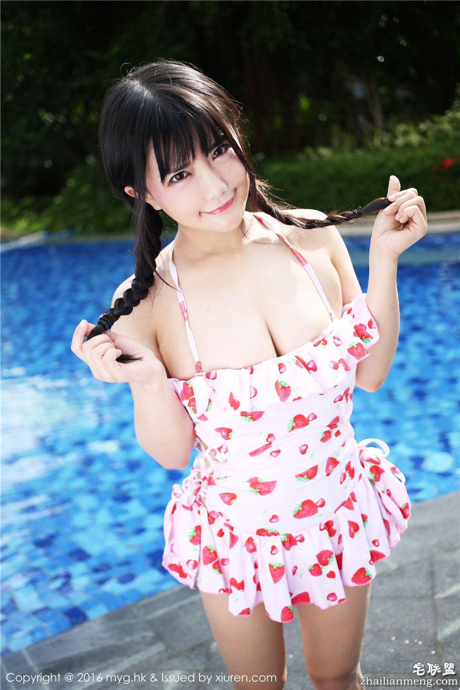 [美媛馆] 童颜<a href=/e/tags/?tagname=%E5%B7%A8%E4%B9%B3 target=_blank class=infotextkey>巨乳</a>f罩杯小萝莉崔乖艺可爱泳衣卖萌<a href=/e/tags/?tagname=%E5%86%99%E7%9C%9F target=_blank class=infotextkey>写真</a> Vol.262第1张