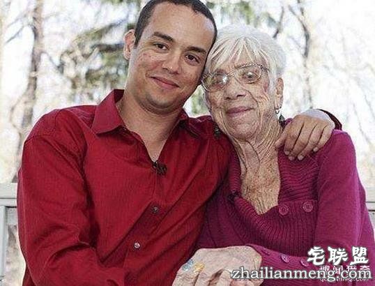 全世界最奇葩的5对情侣,最后一对让人毁三观!