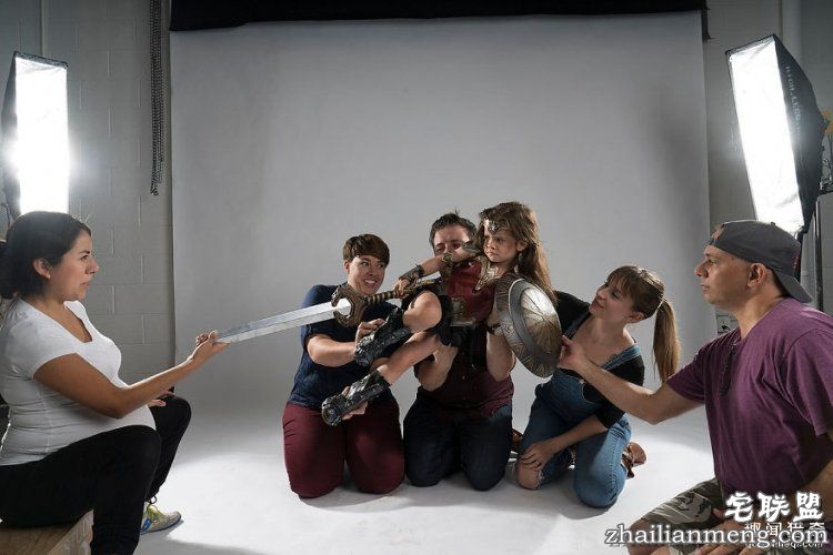 3岁女儿过生日,摄影师爸爸花1万块拍成了大片