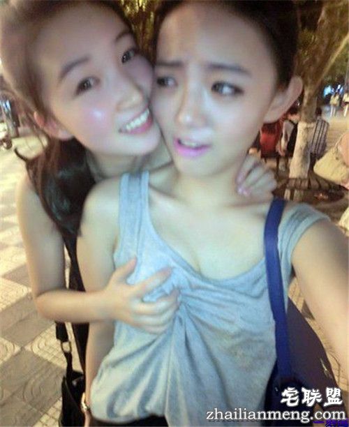 一个小蛇总是对我吐口水