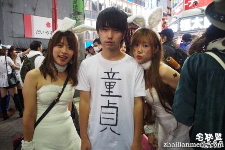 日大生穿童贞T恤欲破处咋回事?我们扒了扒他的推特日常