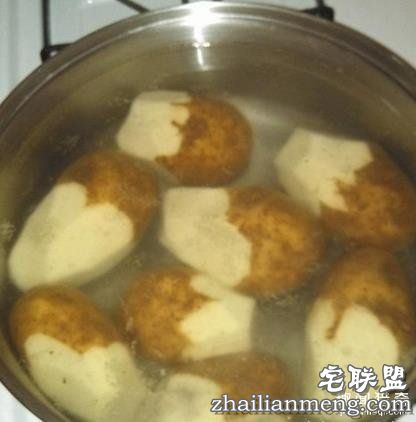 10张搞笑图告诉你,第一次做菜到底有多奇葩!