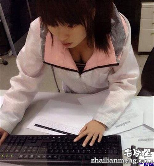 羊突然站起来说话了