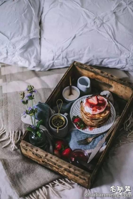 既然赖床这么舒服,为什么我们必须坚持早起?!