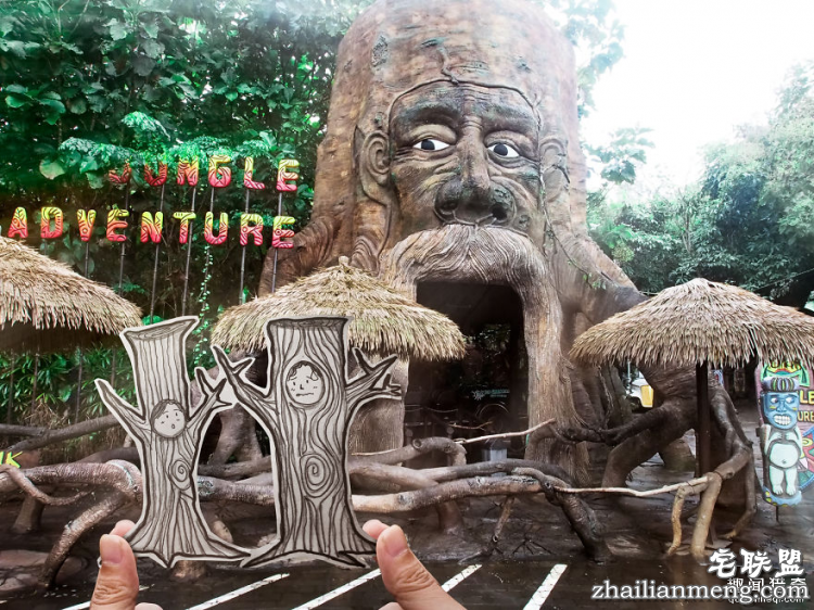 另类旅行照,带着漫画去旅行!