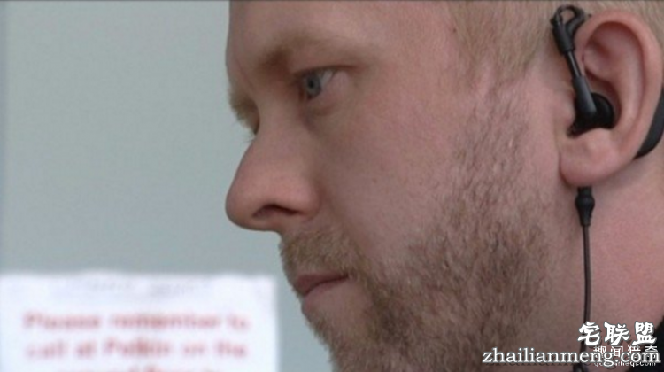 通过屁股上的绒毛,脸上的小胎记就能认出罪犯,这警察有点小牛啊