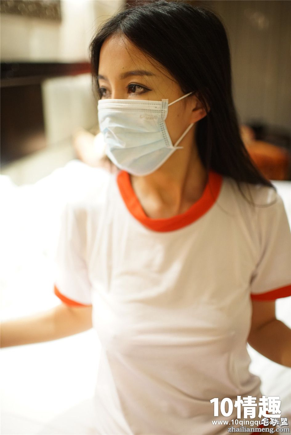 [ROSI] 极品口罩美女酒店高清<a href=/e/tags/?tagname=%E5%86%99%E7%9C%9F%E5%A5%97%E5%9B%BE target=_blank class=infotextkey>写真套图</a>第2张