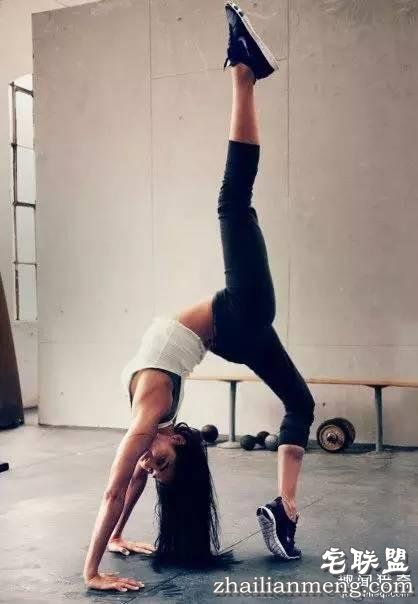 既然赖床这么舒服,为什么我们必须坚持早起?!