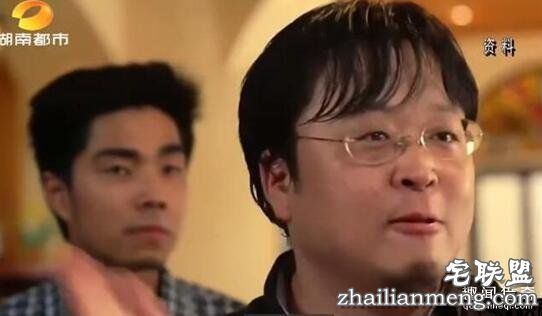 马云称自己对钱没兴趣 撒贝宁表情亮了