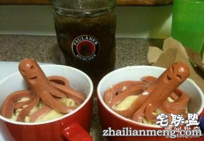 10张搞笑图告诉你,第一次做菜到底有多奇葩!