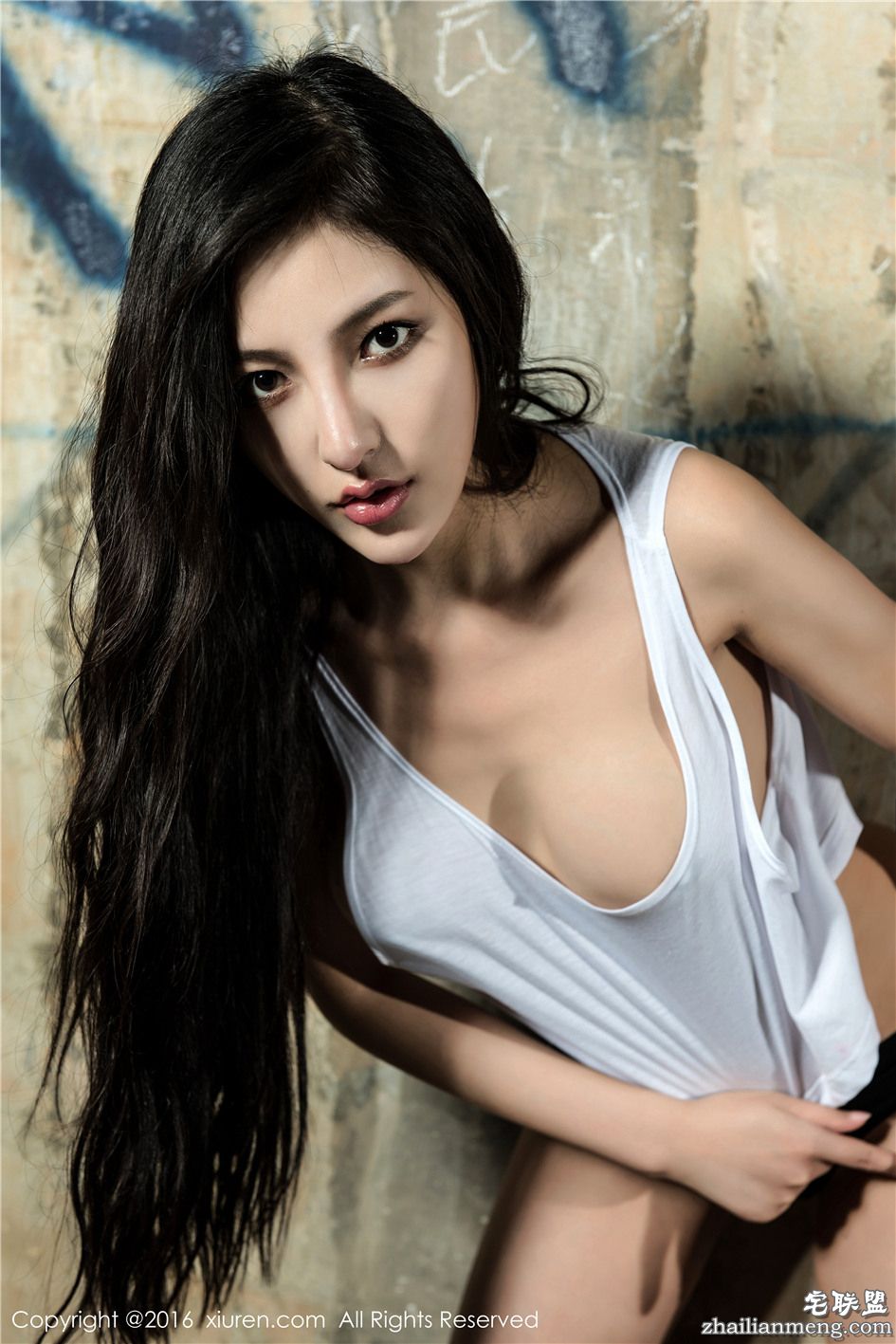 [秀人网] 长发小美眉UU阿文性感艺术照 第545期第10张