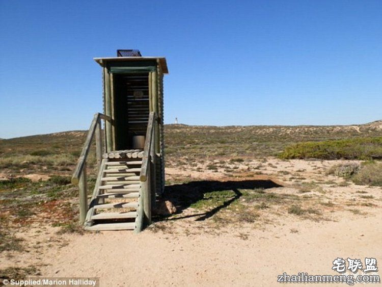 53岁阿姨建了一个网站,专门寻找澳洲的奇葩厕所