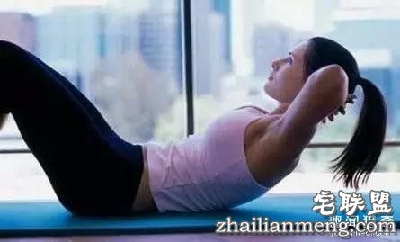 仰卧起坐会导致瘫痪?国外已叫停