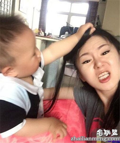 男的接吻为什么要摸着胸