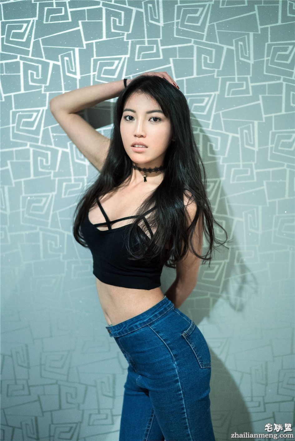 [推女郎] <a href=/e/tags/?tagname=%E6%80%A7%E6%84%9F target=_blank class=infotextkey>性感</a>牛仔裤<a href=/e/tags/?tagname=%E7%BE%8E%E5%A5%B3 target=_blank class=infotextkey>美女</a>土豆姐宾馆<a href=/e/tags/?tagname=%E8%AF%B1%E6%83%91 target=_blank class=infotextkey>诱惑</a><a href=/e/tags/?tagname=%E5%86%99%E7%9C%9F target=_blank class=infotextkey>写真</a> 第078期第1张