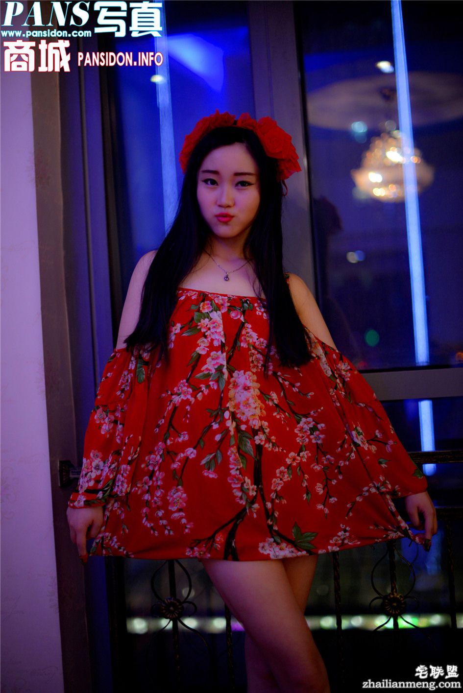 [PANS] 漂亮红衣<a href=/e/tags/?tagname=%E7%BE%8E%E5%A5%B3 target=_blank class=infotextkey>美女</a>小鱼香艳<a href=/e/tags/?tagname=%E5%86%99%E7%9C%9F target=_blank class=infotextkey>写真</a> 第616期第1张