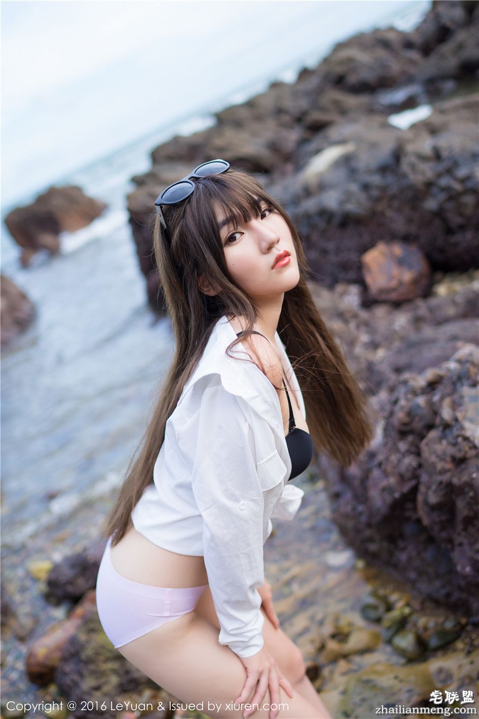 [星乐园] 时尚甜<a href=/e/tags/?tagname=%E7%BE%8E%E5%A5%B3 target=_blank class=infotextkey>美女</a>孩冷不丁海边<a href=/e/tags/?tagname=%E6%80%A7%E6%84%9F target=_blank class=infotextkey>性感</a>内衣摄影<a href=/e/tags/?tagname=%E5%86%99%E7%9C%9F target=_blank class=infotextkey>写真</a> Vol.012第1张