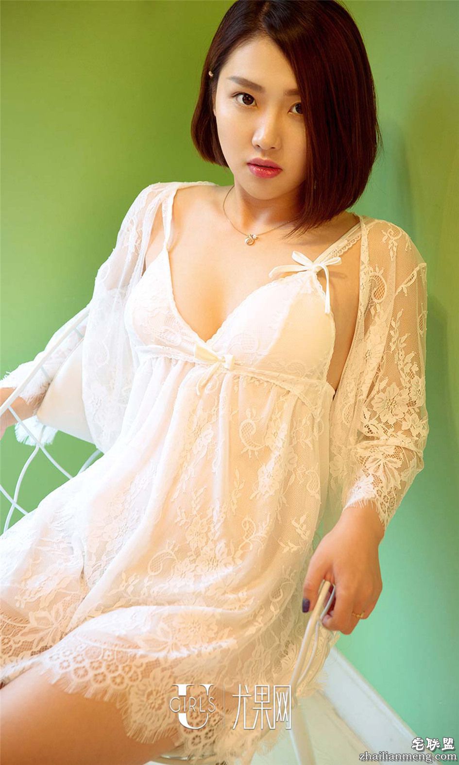 [尤果网] 白色<a href=/e/tags/?tagname=%E8%95%BE%E4%B8%9D target=_blank class=infotextkey>蕾丝</a>嫩妹子雨夕秀身材<a href=/e/tags/?tagname=%E7%A7%81%E6%88%BF target=_blank class=infotextkey>私房</a>照 第490期第1张