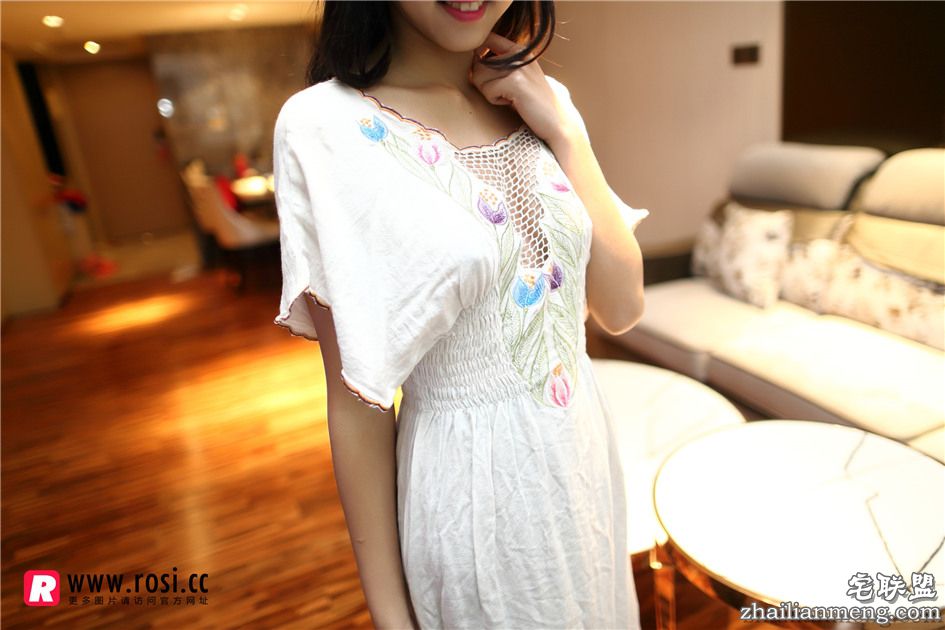 [<a href=/e/tags/?tagname=ROSI target=_blank class=infotextkey>ROSI</a>] <a href=/e/tags/?tagname=%E9%BB%91%E4%B8%9D target=_blank class=infotextkey>黑丝</a>骚货<a href=/e/tags/?tagname=%E6%80%A7%E6%84%9F target=_blank class=infotextkey>性感</a><a href=/e/tags/?tagname=%E8%AF%B1%E6%83%91 target=_blank class=infotextkey>诱惑</a> No.1788第1张