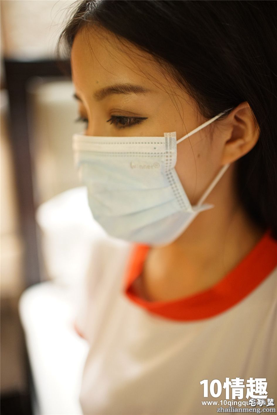 [ROSI] 极品口罩美女酒店高清写真套图第7张