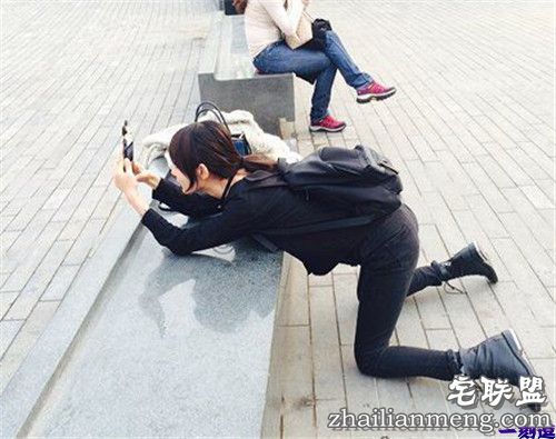 妹子摸我小便的地方