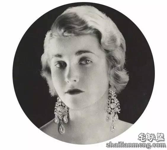 她是上世纪最有钱女人,离婚7次睡遍王子和明星