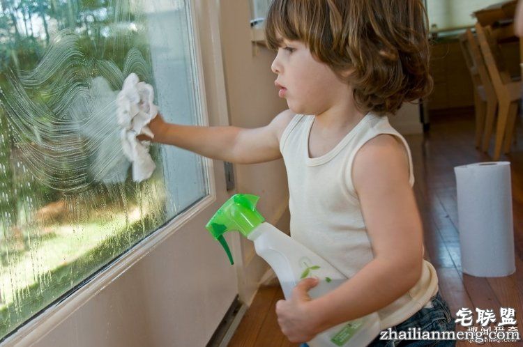 6种意想不到的食物,轻松解决你的厨房污渍苦恼!
