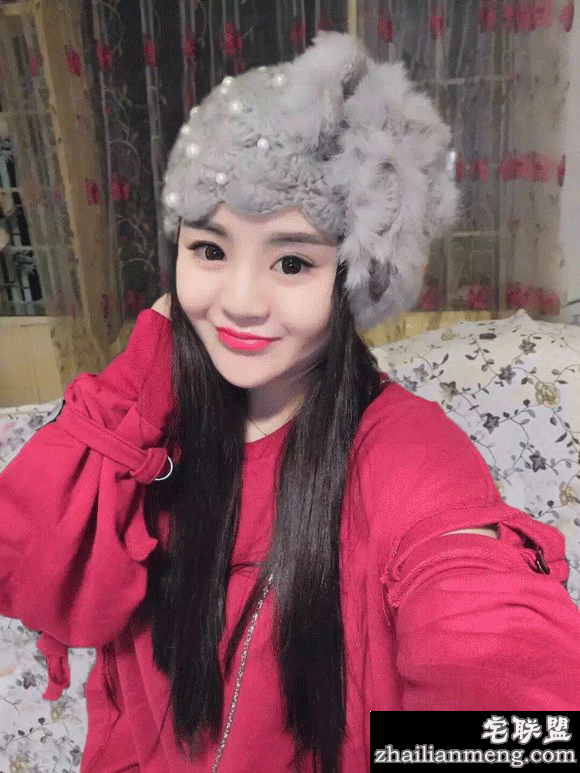 求大师P一个女人上去,证明我比前妻过得好!