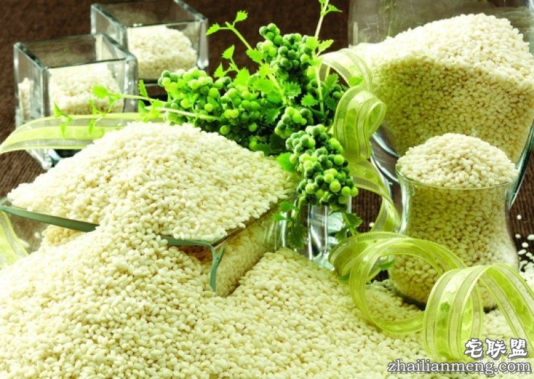 6种意想不到的食物,轻松解决你的厨房污渍苦恼!