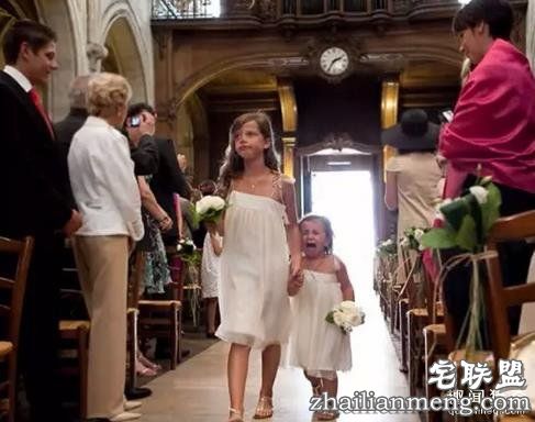 婚礼上最抢镜的,竟然不是新郎新娘……