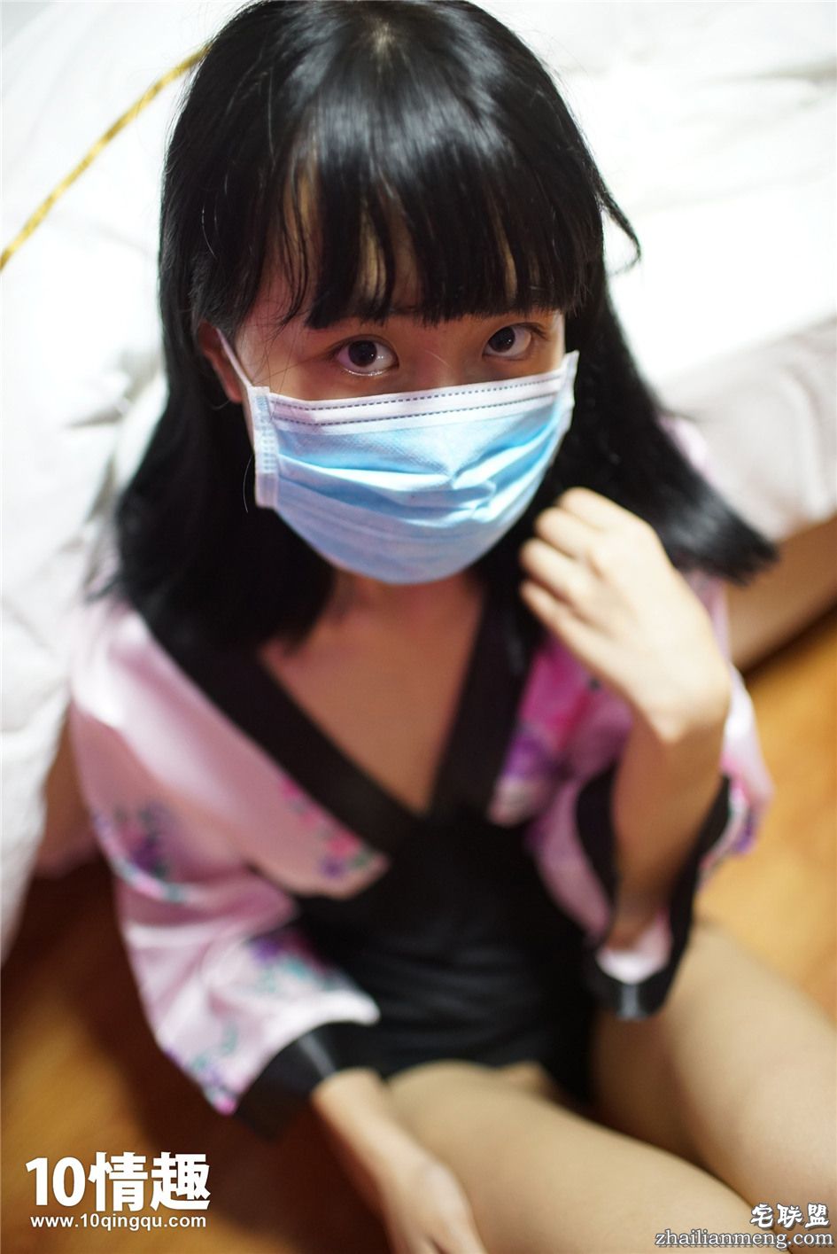 [ROSI] 口罩美女图片第7张