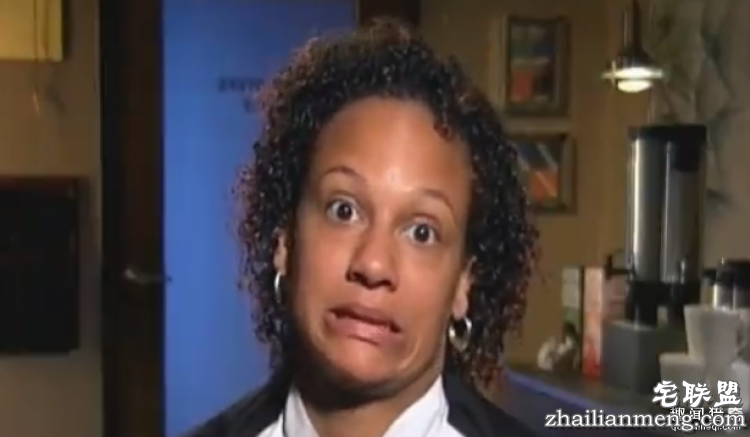 被吸尘器打断,被医生掰折…18位网友分享他们奇葩的骨折原因