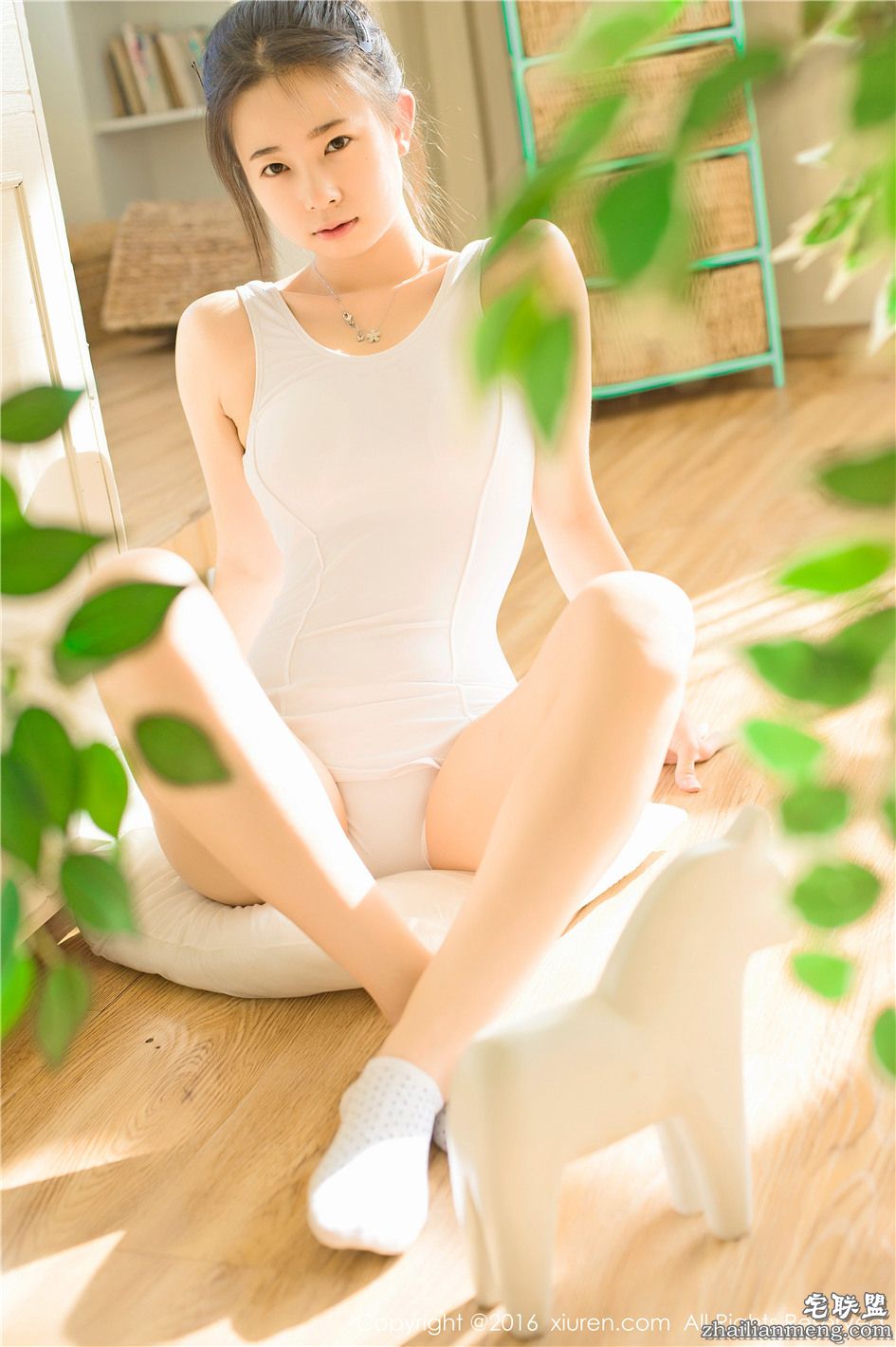 [秀人网] 长腿大胸苗条美少女草莓zz私房照 第578期第12张