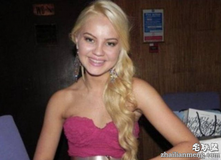 乌克兰女子不工作的理由是自己太美了,但你觉得呢?