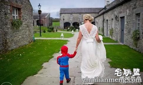 婚礼上最抢镜的,竟然不是新郎新娘……