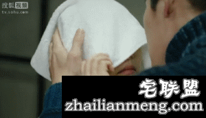 我们亲身体验了偶像剧中那些苏死人不偿命的瞬间,结果...