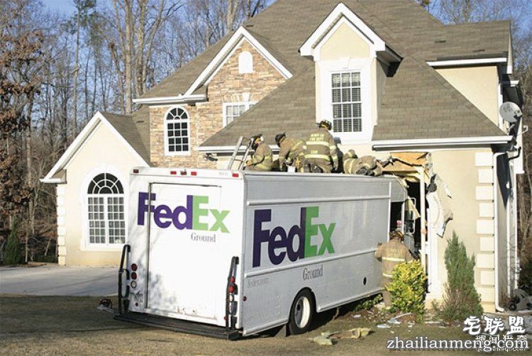 外国小哥这样送快递,看完也是醉了!